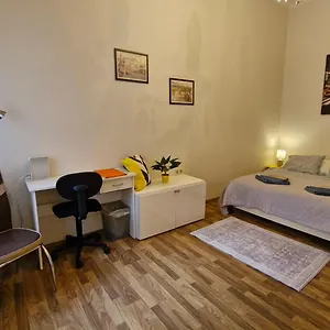 Center Royalty Budapest